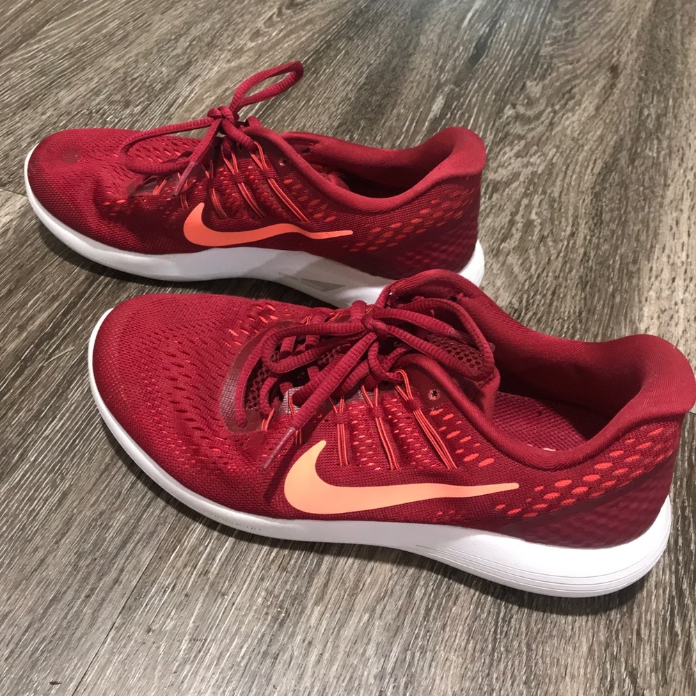 Nike - Women Lunarglide 8 Running Shoes